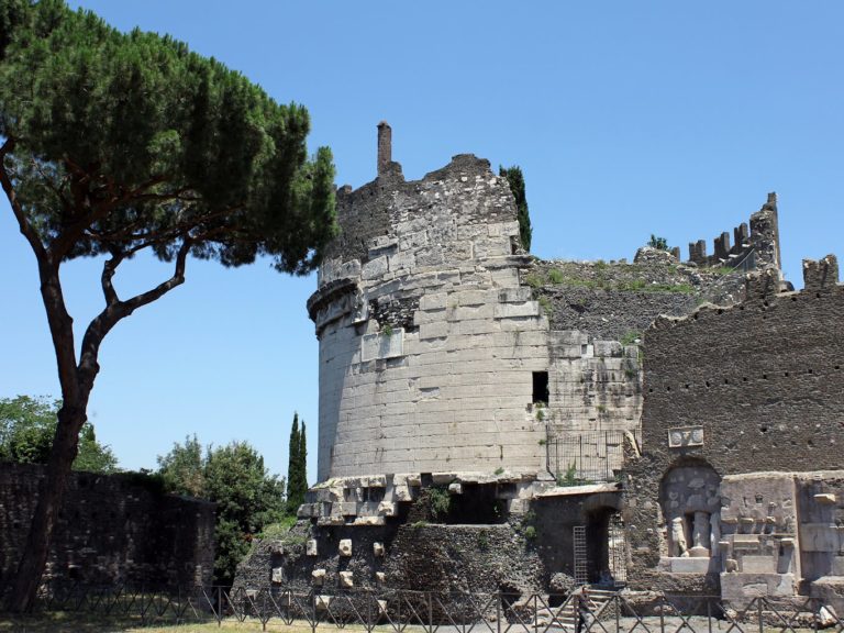 La Via Appia Antica